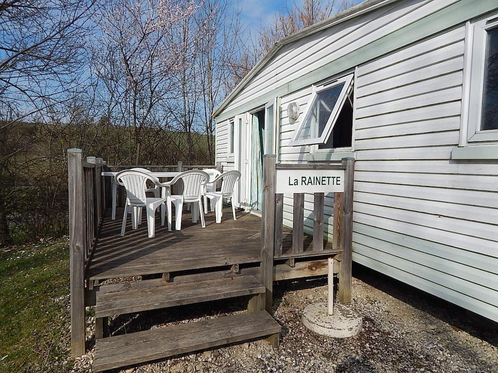 Camping Du Moulin Hotel Meyrieu-les-Etangs Habitación foto